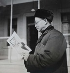 Bishop Zhu Kaimin reading