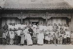 Group photo with the Christians of Sue-Tchuan