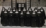 First groups of Little Sisters of St. Teresa 2