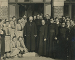 Group of Samists and Auxiliaires Laïques des Missions with Bishop Kerkhofs